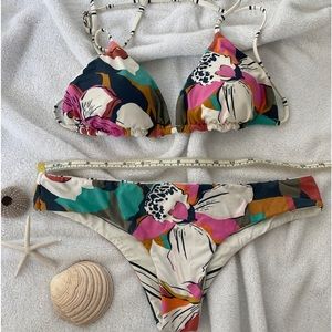 BILLABONG reversible bikini